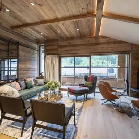 Chalet With Pool, Sauna And Elevator باد هينديلانغ
