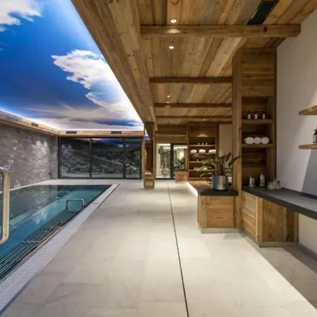 Chalet With Pool, Sauna And Elevator باد هينديلانغ