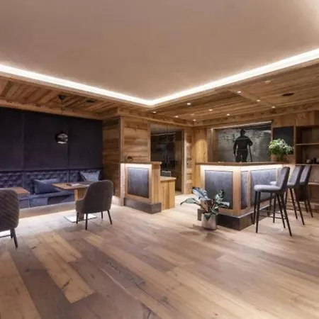 Chalet With Pool, Sauna And Elevator * باد هينديلانغ